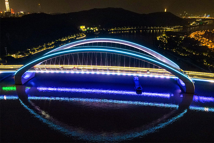 橋梁夜景亮化工程