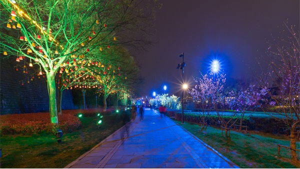 公園夜景燈光亮化如何做才能吸引人？